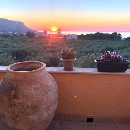 Casale Belvedere Vista Mare Valderice Exterior foto
