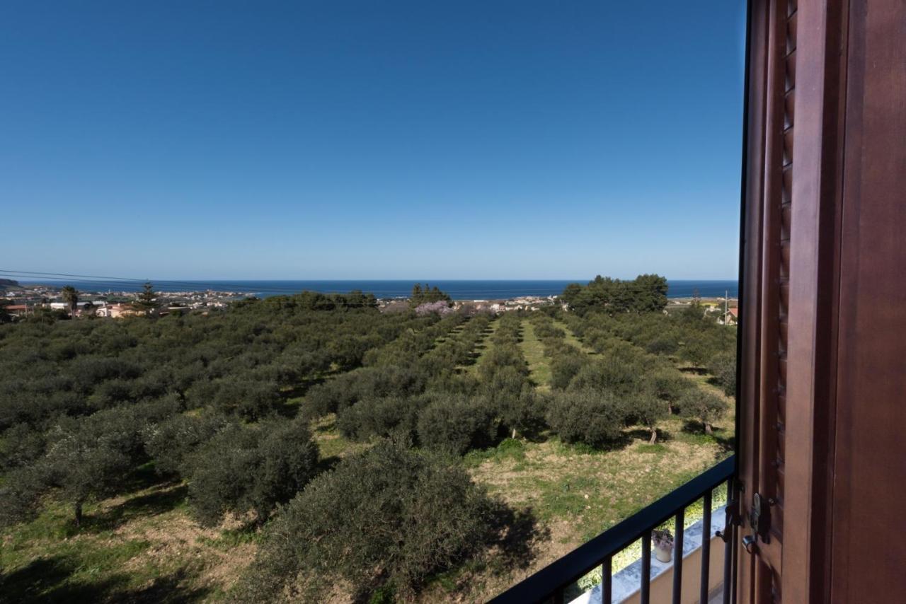 Casale Belvedere Vista Mare Valderice Exterior foto